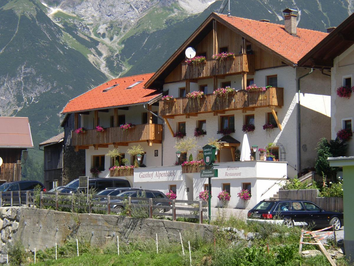 Gasthof Alpenblick Tobadill Eksteriør billede